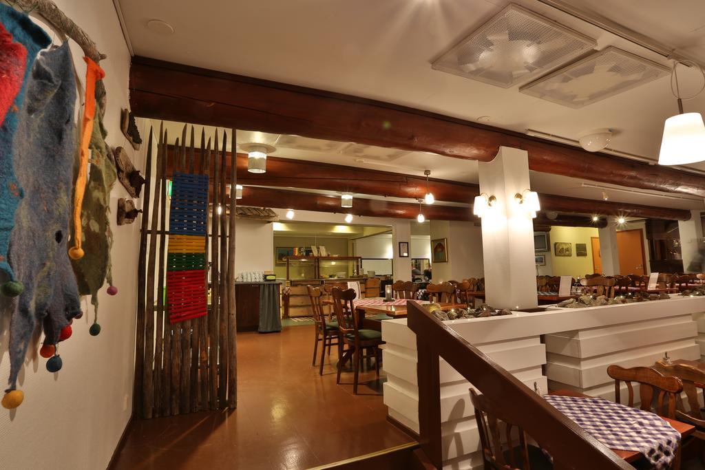 Yllaes Lake Hotel Yllasjarvi Ngoại thất bức ảnh