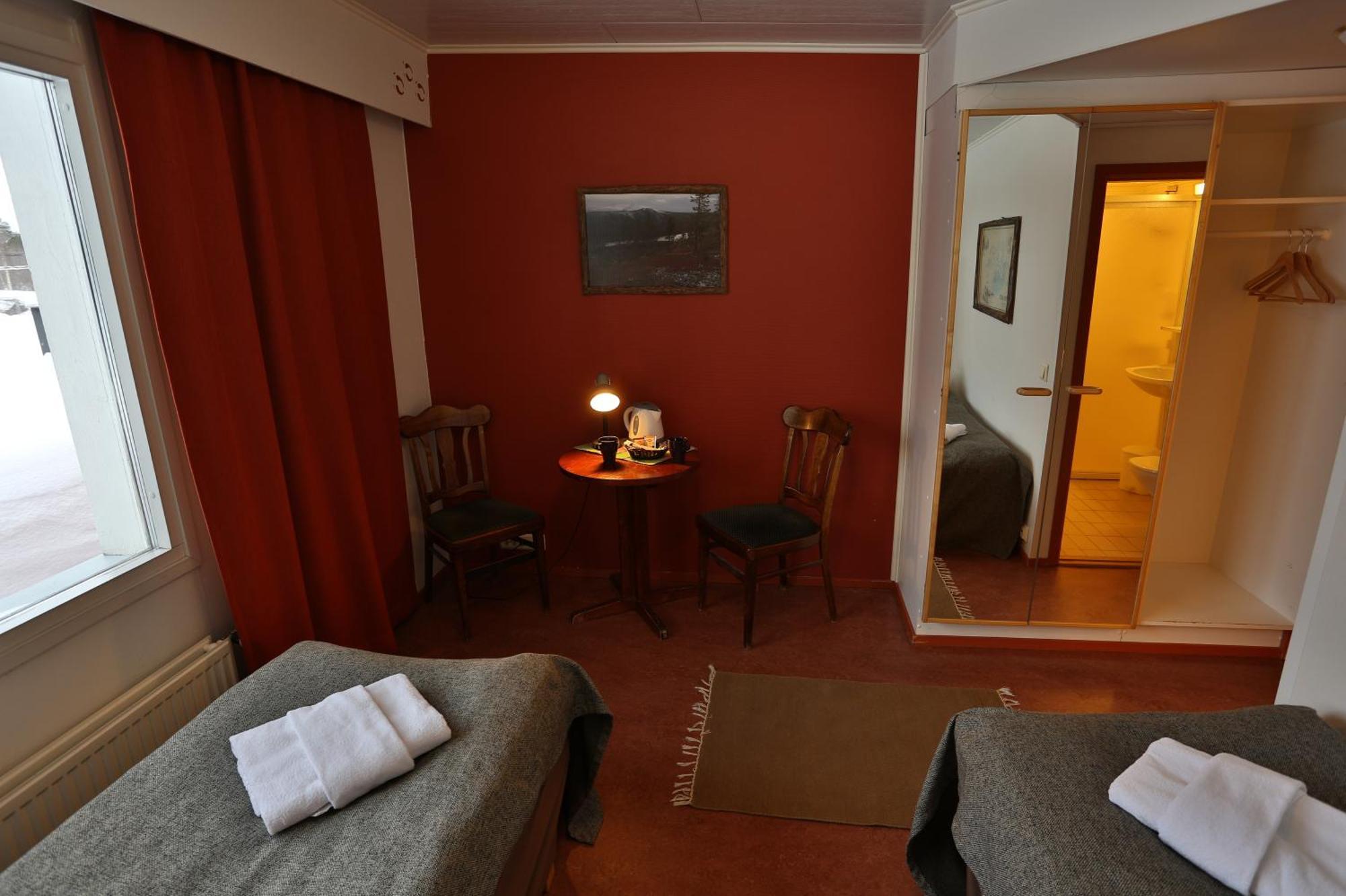 Yllaes Lake Hotel Yllasjarvi Phòng bức ảnh
